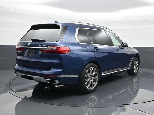 Phytonic Blue Metallic 2019 BMW X7 xDrive40i