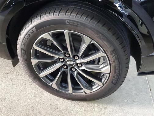 2026 Cadillac LYRIQ Premium Sport