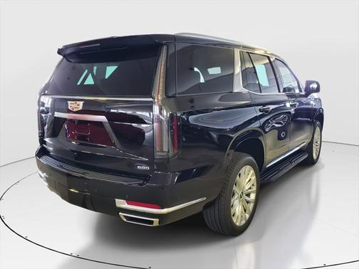 2025 Cadillac Escalade Luxury