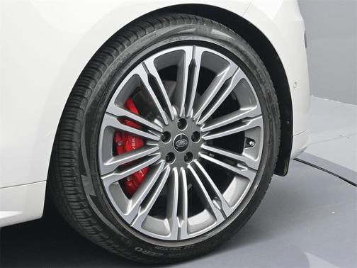 2024 Land Rover Range Rover Sport SE