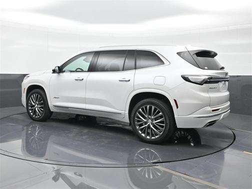 2025 Buick Enclave Avenir FWD