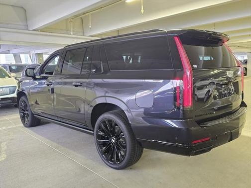2025 Cadillac Escalade ESV Sport Platinum