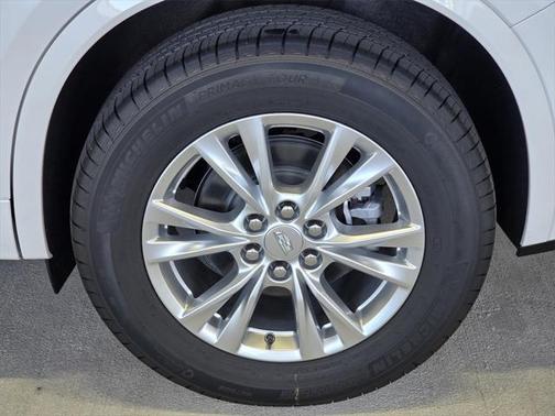 2025 Cadillac XT6 Luxury FWD