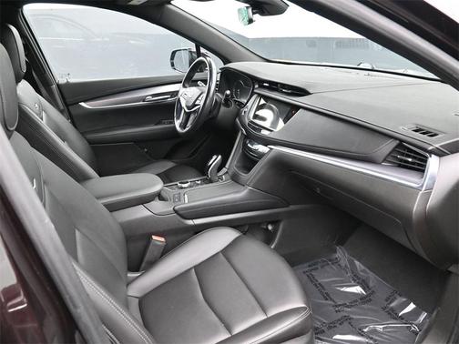 2021 Cadillac XT5 Luxury