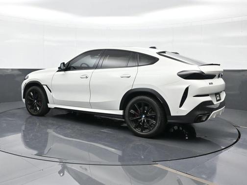 Alpine White 2024 BMW X6 xDrive40i