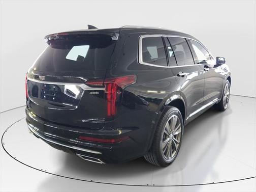 2025 Cadillac XT6 Premium Luxury FWD