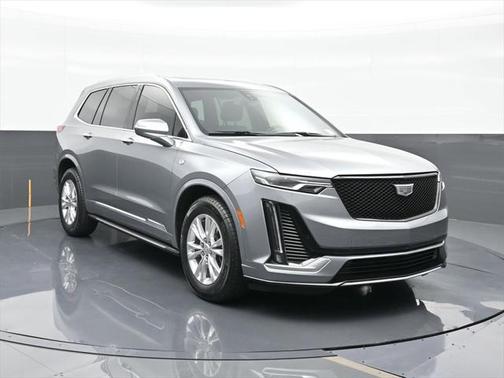 2023 Cadillac XT6 Luxury FWD