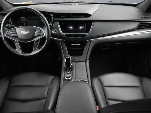 2022 Cadillac XT5 Luxury