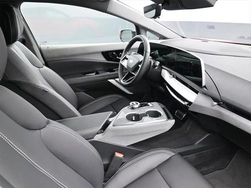 2025 Cadillac OPTIQ Sport
