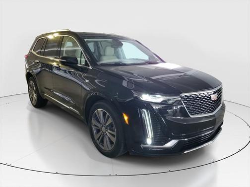 2025 Cadillac XT6 Premium Luxury FWD