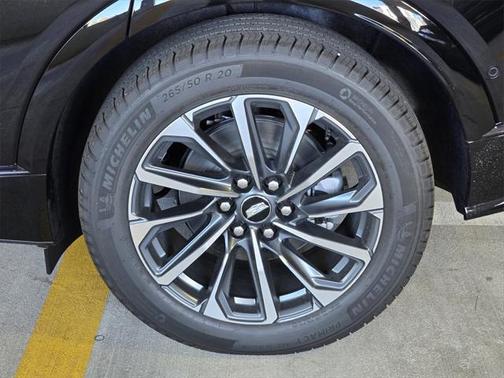 2025 Cadillac LYRIQ Sport w/1SF