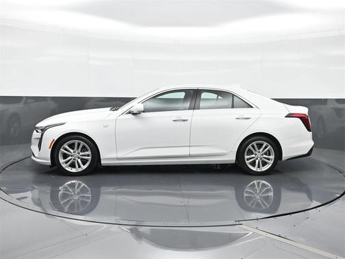 2023 Cadillac CT4 Luxury