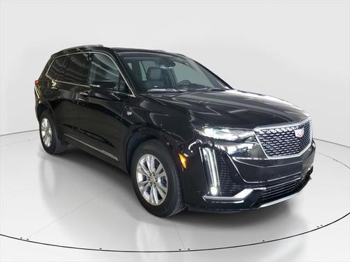 2025 Cadillac XT6 Luxury FWD