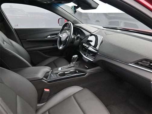 2024 Cadillac CT4 Luxury