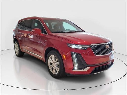2025 Cadillac XT6 Luxury AWD