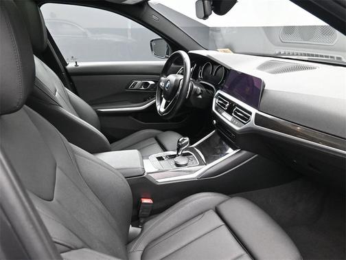 2020 BMW 330 330i