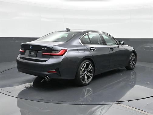 2020 BMW 330 330i