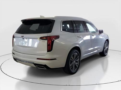 2025 Cadillac XT6 Premium Luxury AWD