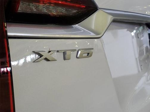 2025 Cadillac XT6 Premium Luxury AWD