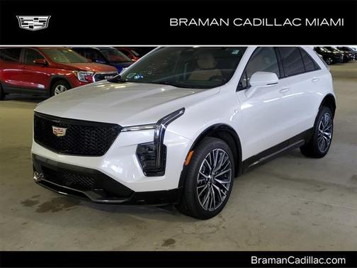 2024 Cadillac XT4 Sport