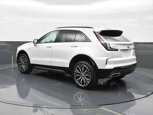2024 Cadillac XT4 Sport