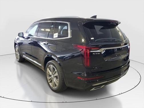 2025 Cadillac XT6 Premium Luxury FWD