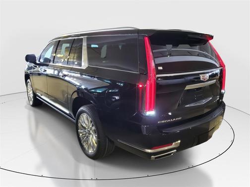 2026 Cadillac Escalade ESV Luxury
