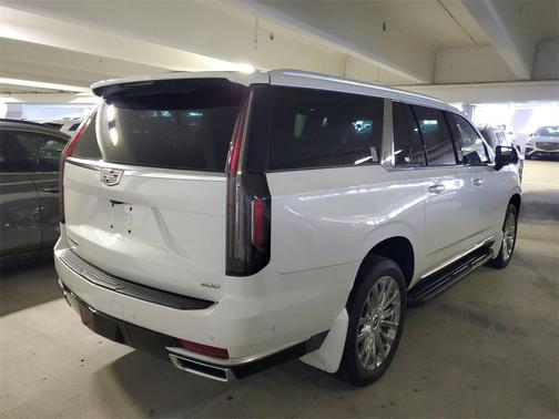 2021 Cadillac Escalade ESV Premium Luxury