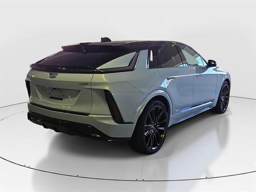 2026 Cadillac LYRIQ V