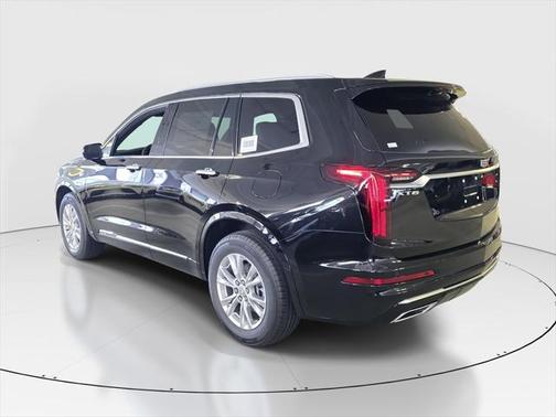 2025 Cadillac XT6 Luxury FWD