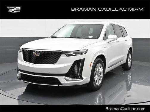 2022 Cadillac XT6 Luxury FWD