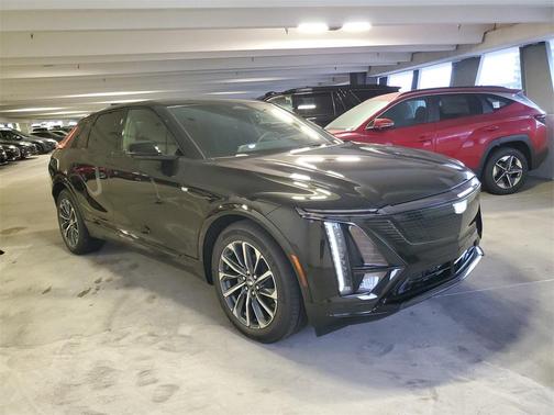 2026 Cadillac LYRIQ Sport