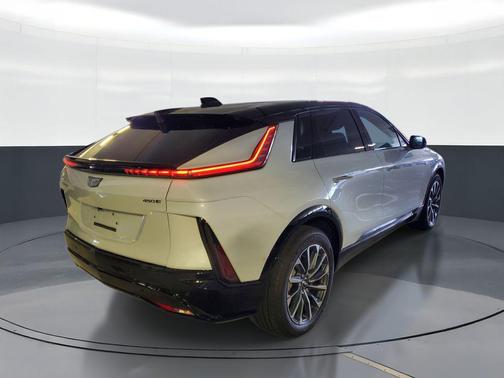 Vibrant White Tricoat 2026 Cadillac LYRIQ Sport