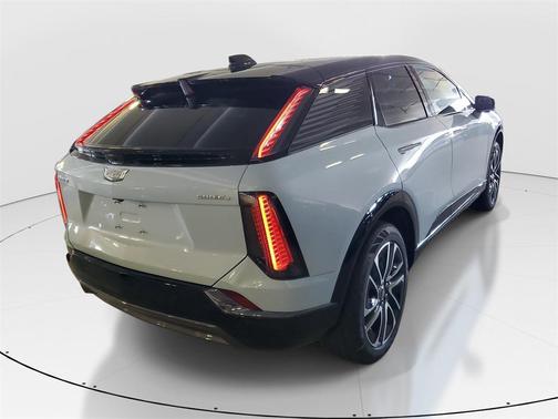 2025 Cadillac OPTIQ Sport 1 AWD