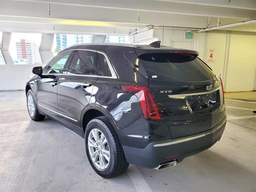 2023 Cadillac XT5 Luxury