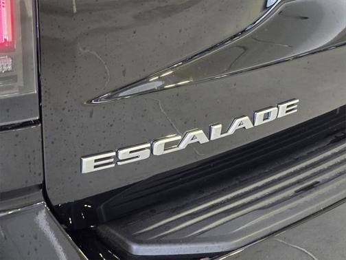 2025 Cadillac Escalade ESV Premium Luxury