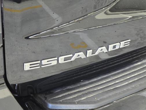 2025 Cadillac Escalade ESV Luxury