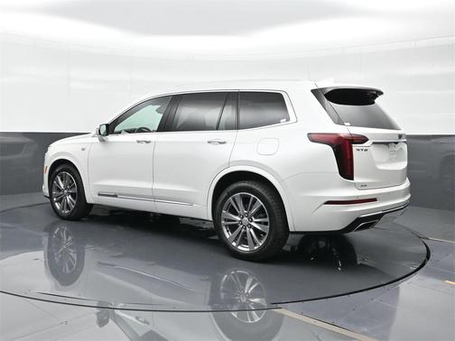 2023 Cadillac XT6 Premium Luxury AWD