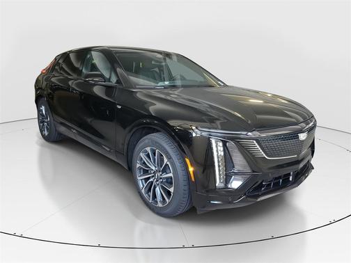 2025 Cadillac LYRIQ Sport