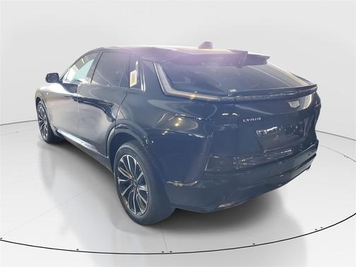 2025 Cadillac LYRIQ Sport