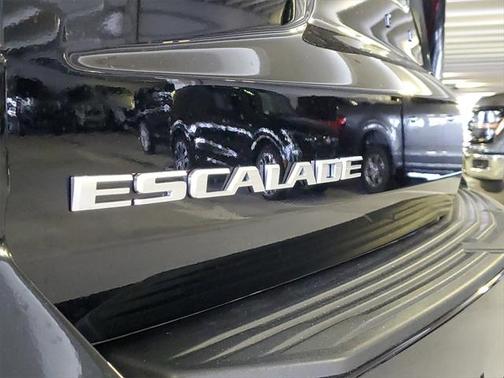2025 Cadillac Escalade Premium Luxury