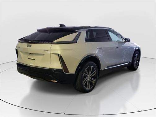 2025 Cadillac LYRIQ Luxury w/1SC