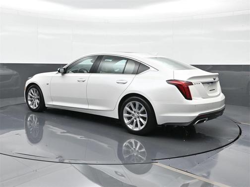 2024 Cadillac CT5 Luxury