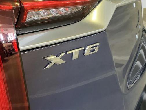 2025 Cadillac XT6 Luxury AWD