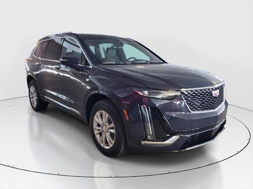 2025 Cadillac XT6 Luxury AWD