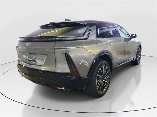 2025 Cadillac LYRIQ Sport