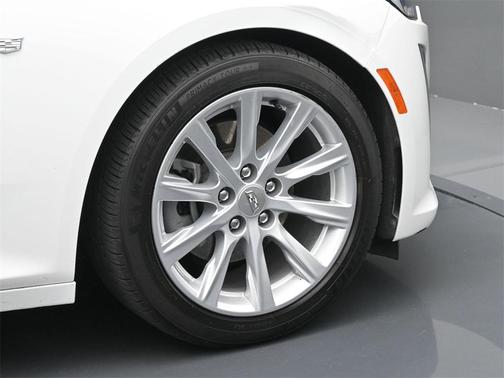 2023 Cadillac CT5 Luxury