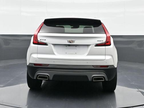 Crystal White Tricoat 2023 Cadillac XT4 Premium Luxury