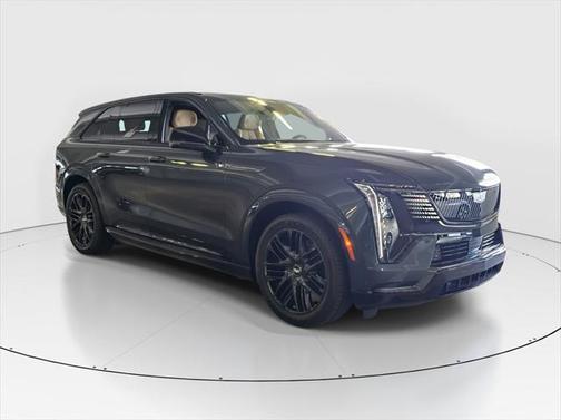2025 Cadillac Escalade IQ Sport 2