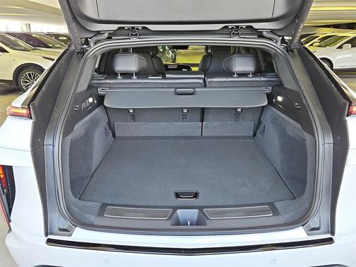 2026 Cadillac LYRIQ V